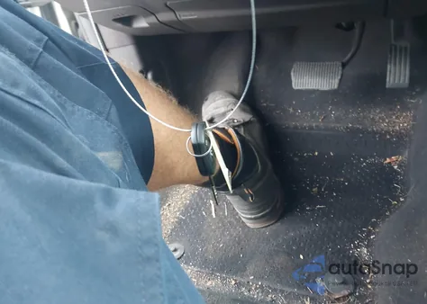 2018 Ford Focus Sel z USA, uszkodzony, nr VIN 1FADP3H2XJL321067